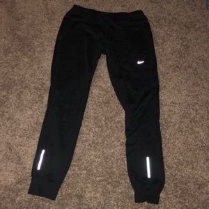 Black, warm Nike leggings